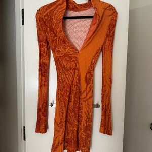 Chic Etro Dévoré Stretch-Jersey Cut-Out Dress – Flattering, Textured & Elegant